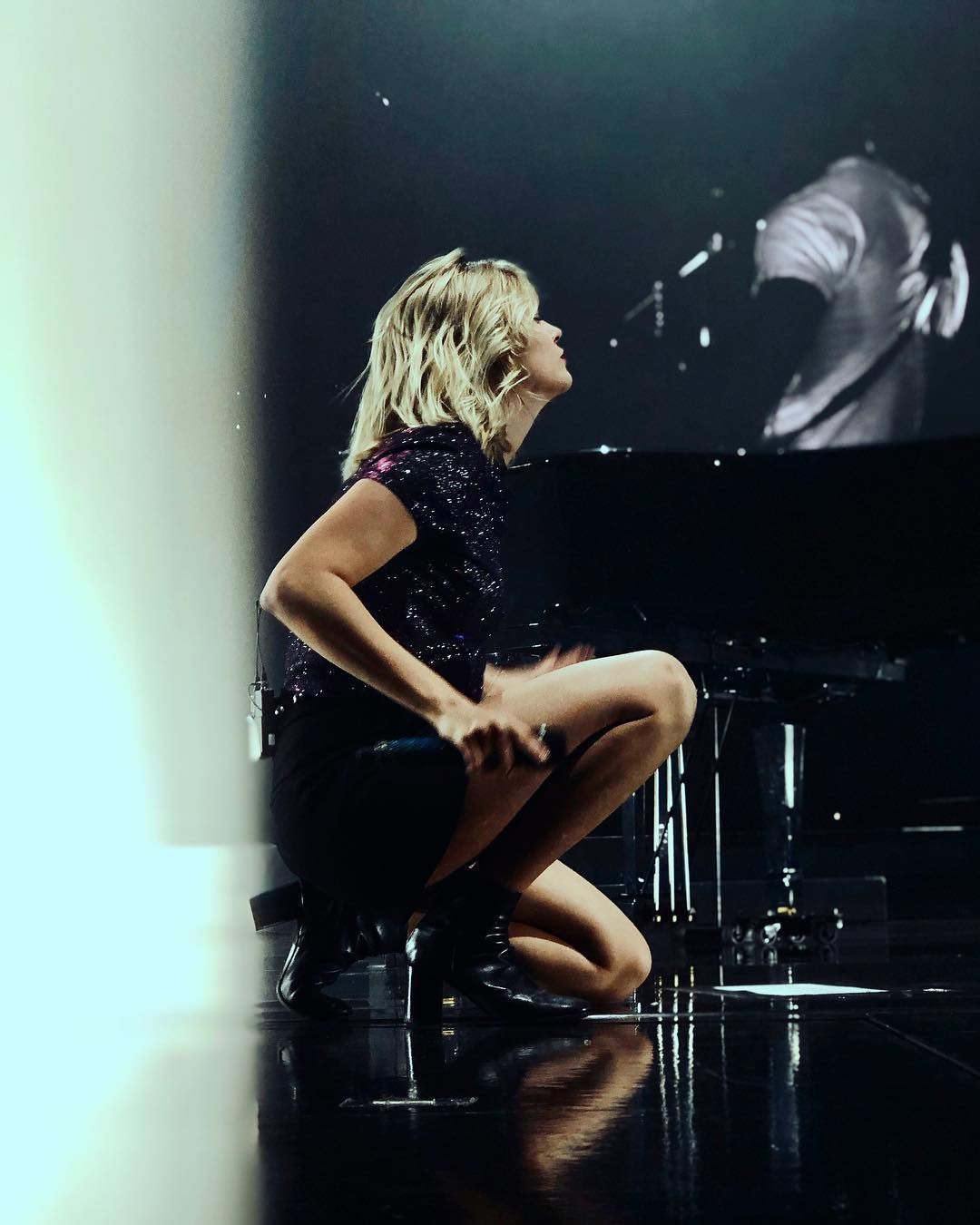 Louane Emera Sexy (9 Photos) 7