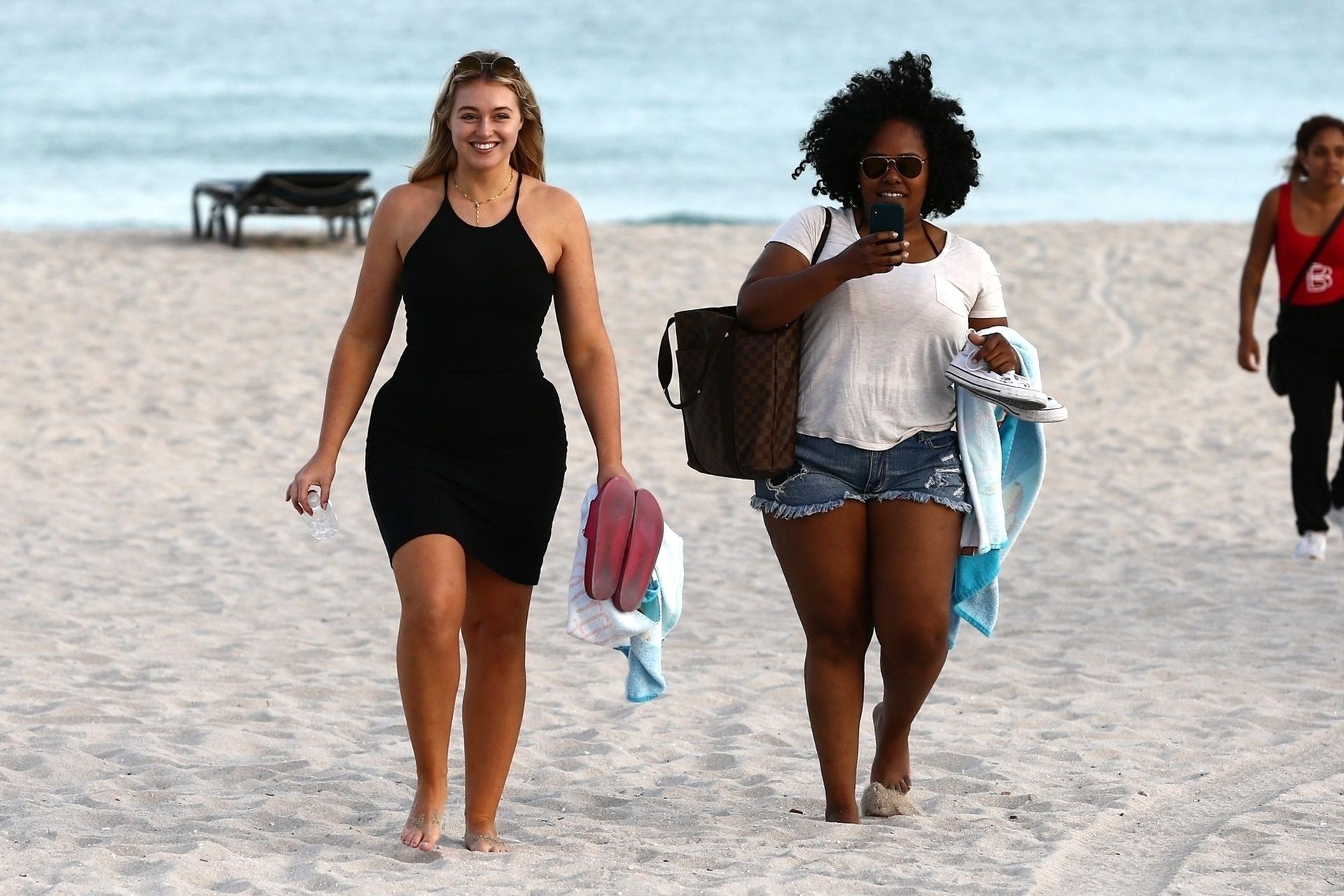 Iskra Lawrence Sexy (41 Photos) 5