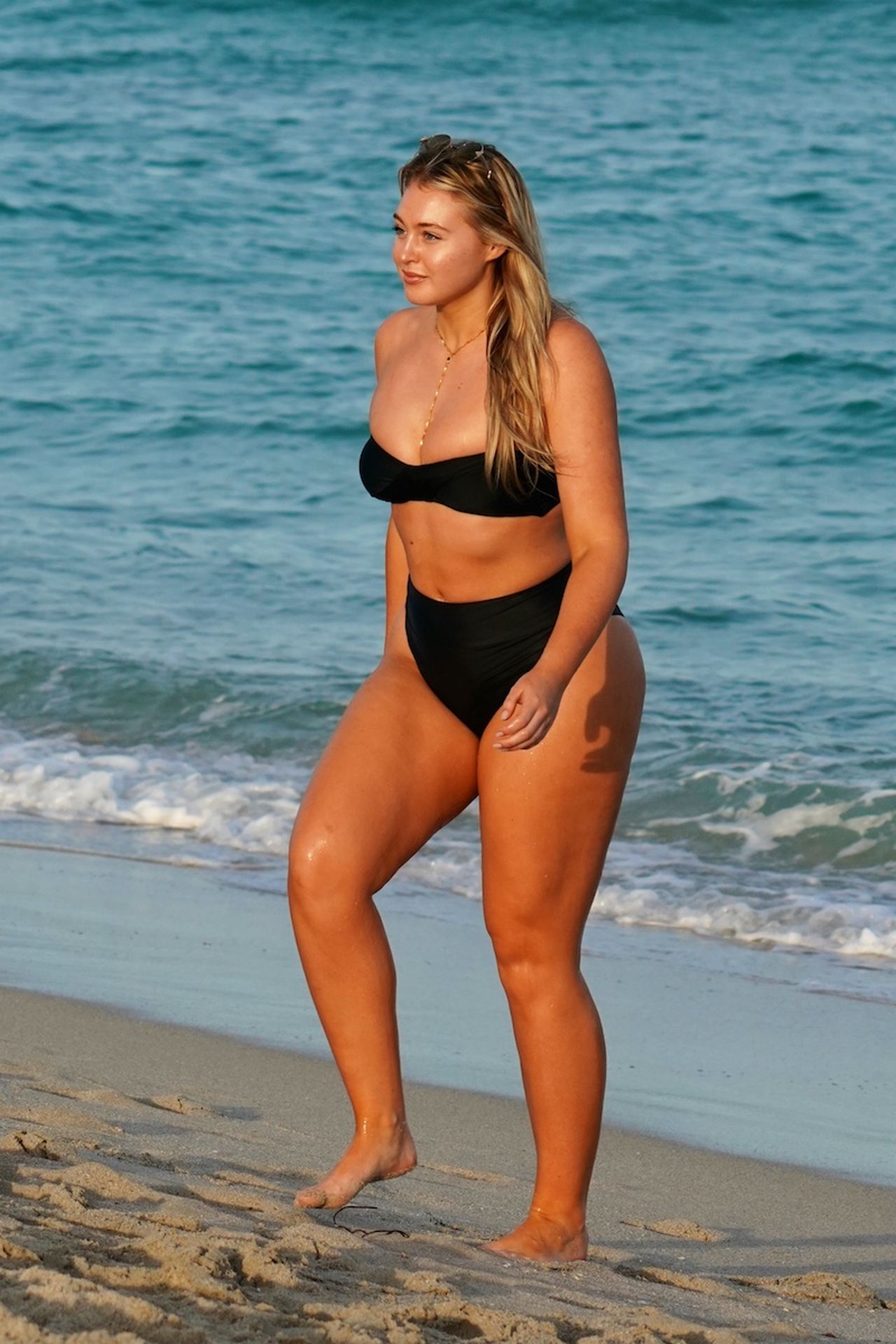 Iskra Lawrence Sexy (41 Photos) 28