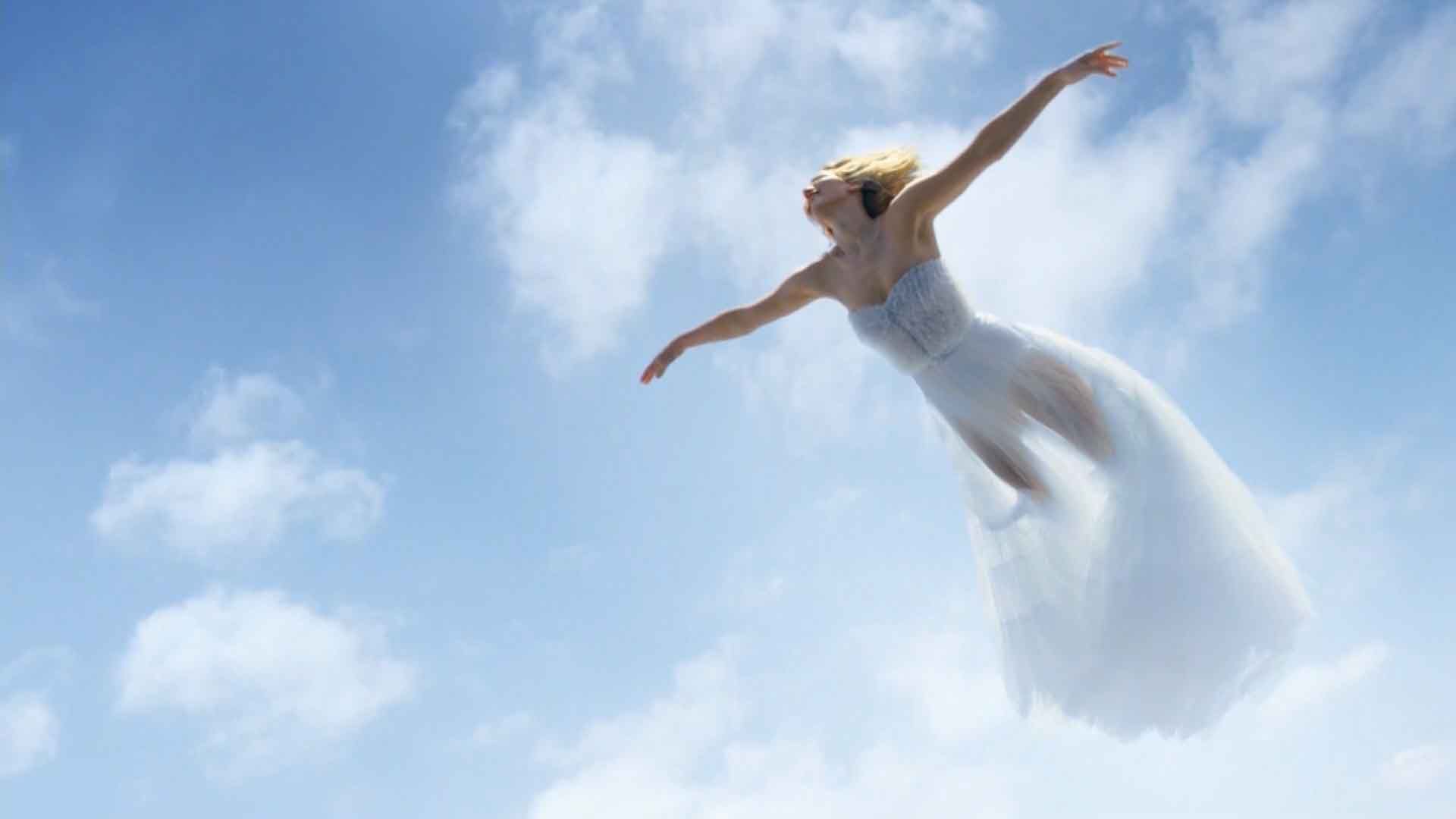 Jennifer Lawrence Sexy (50 Photos + Video) 24