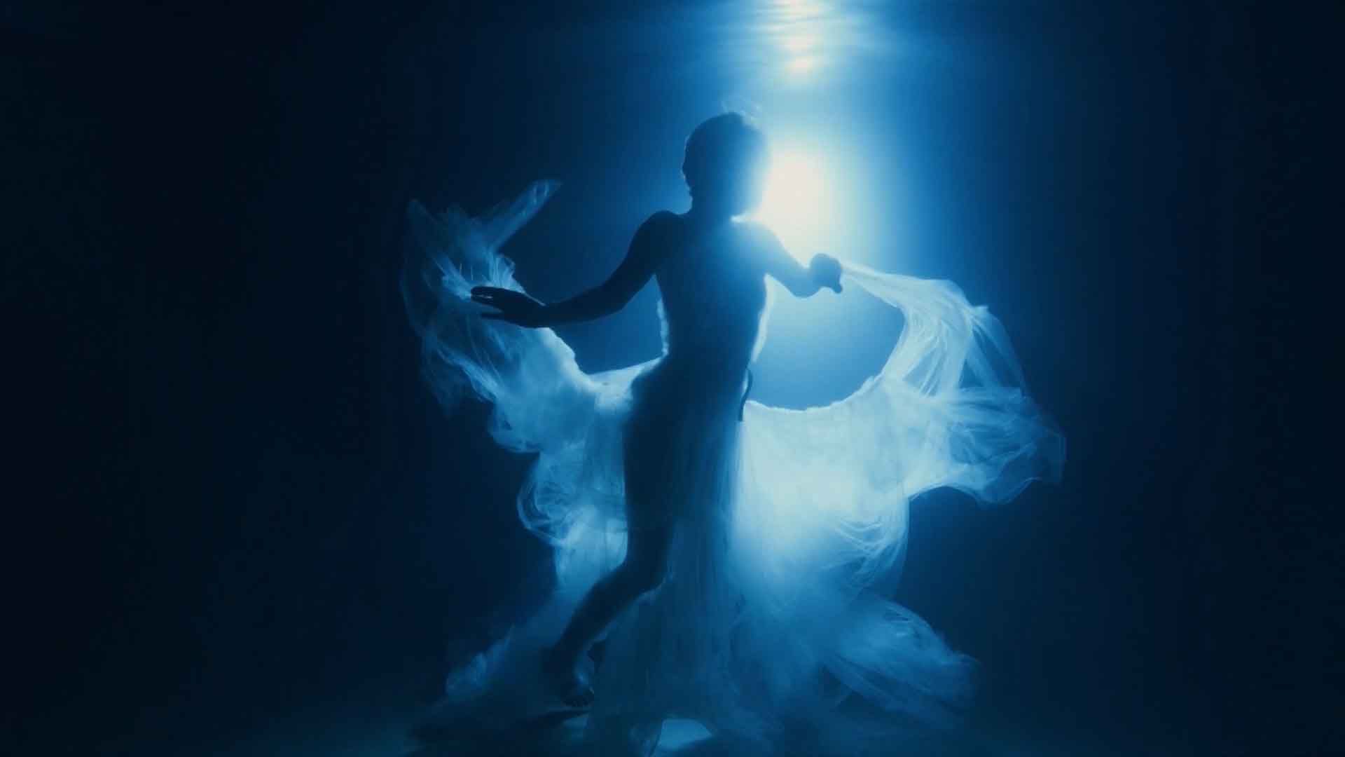 Jennifer Lawrence Sexy (50 Photos + Video) 31