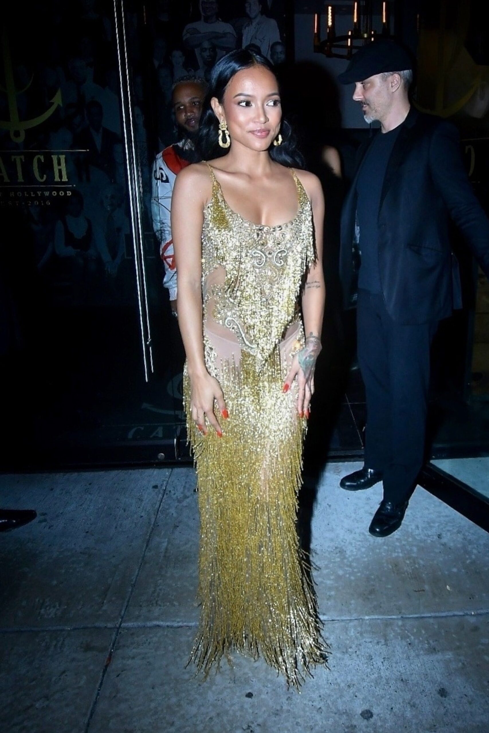 Karrueche Tran Braless (18 Photos) 14