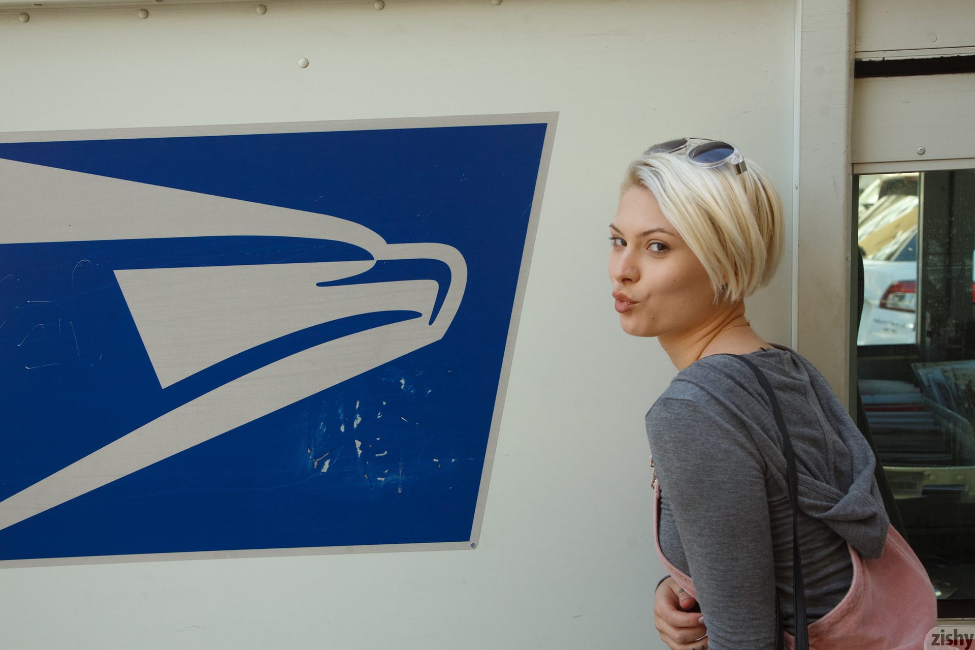 Zishy: Sage Hailong Hollywood Connection 10