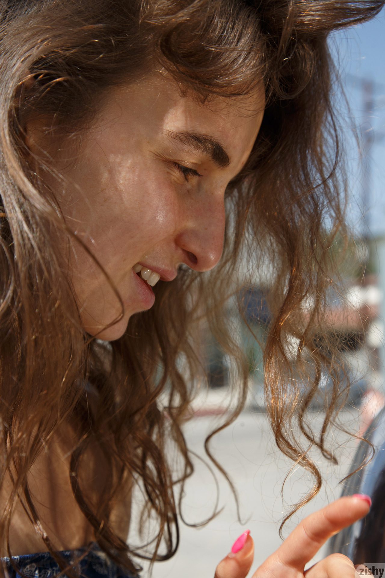 Vivi Kuanas At The Grove - Zishy 10