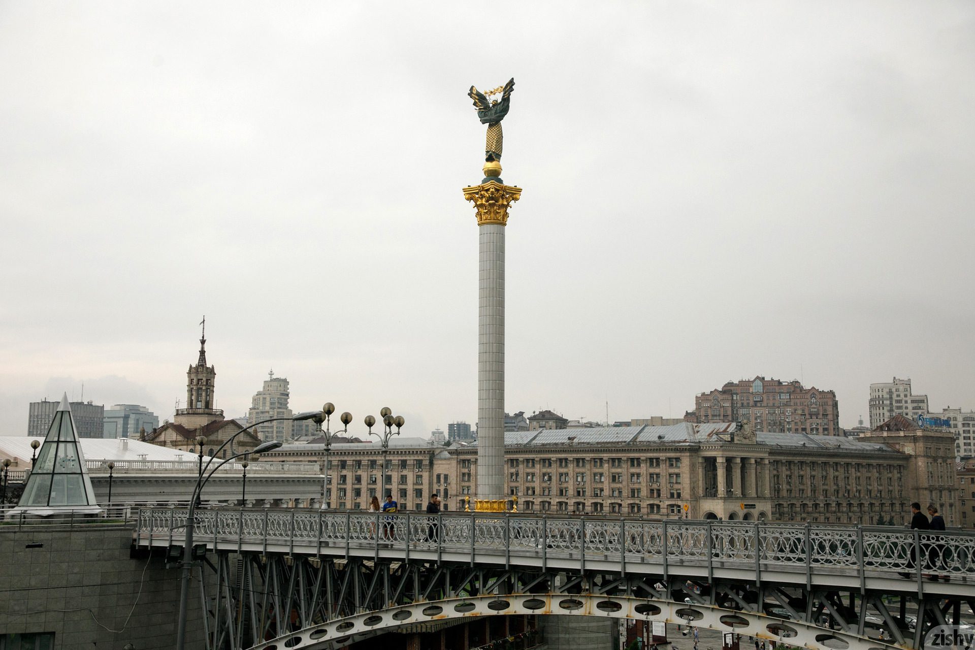 Heidi Romanova Shows Me The Maidan - Zishy 23