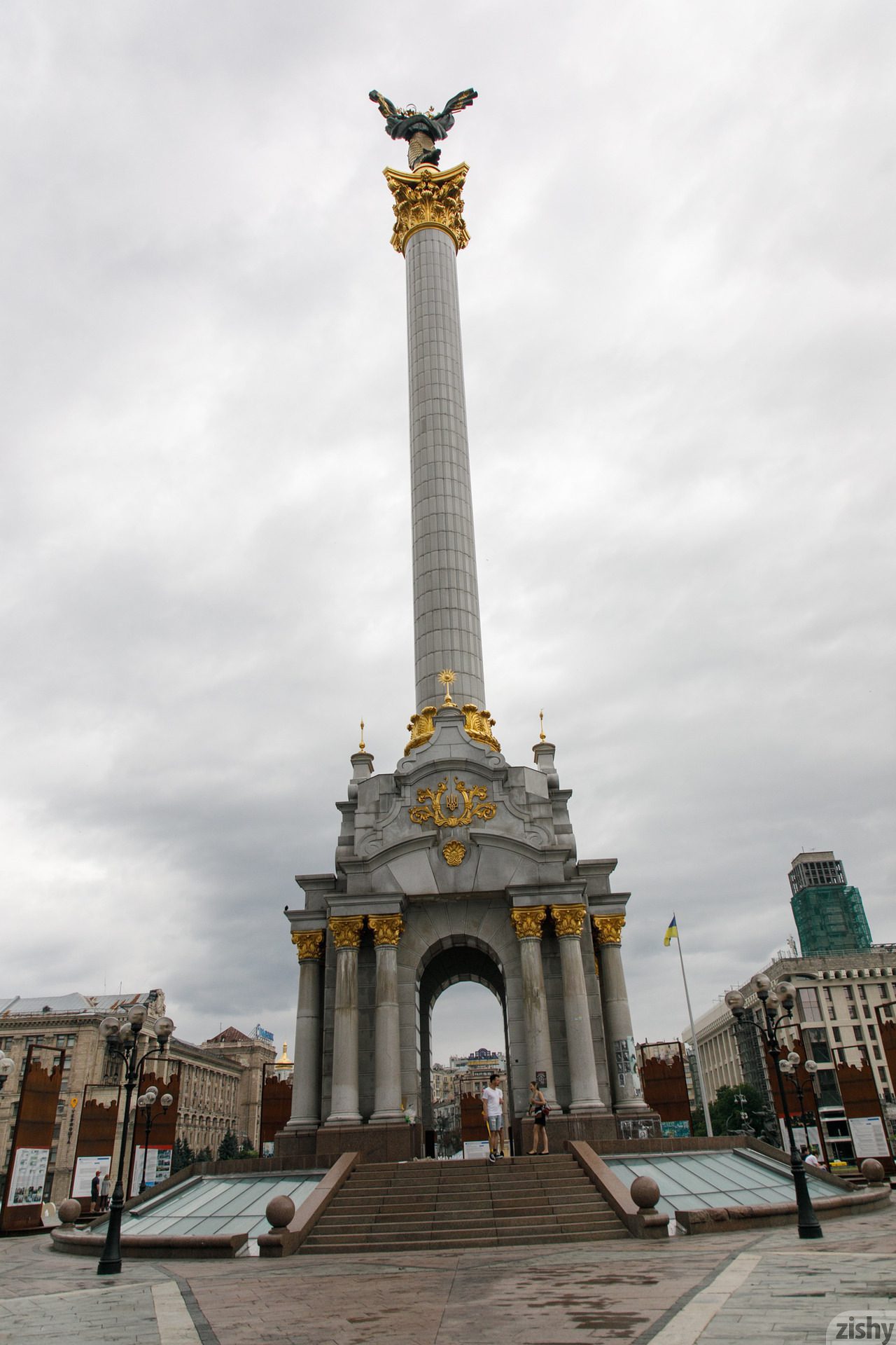 Heidi Romanova Shows Me The Maidan - Zishy 73