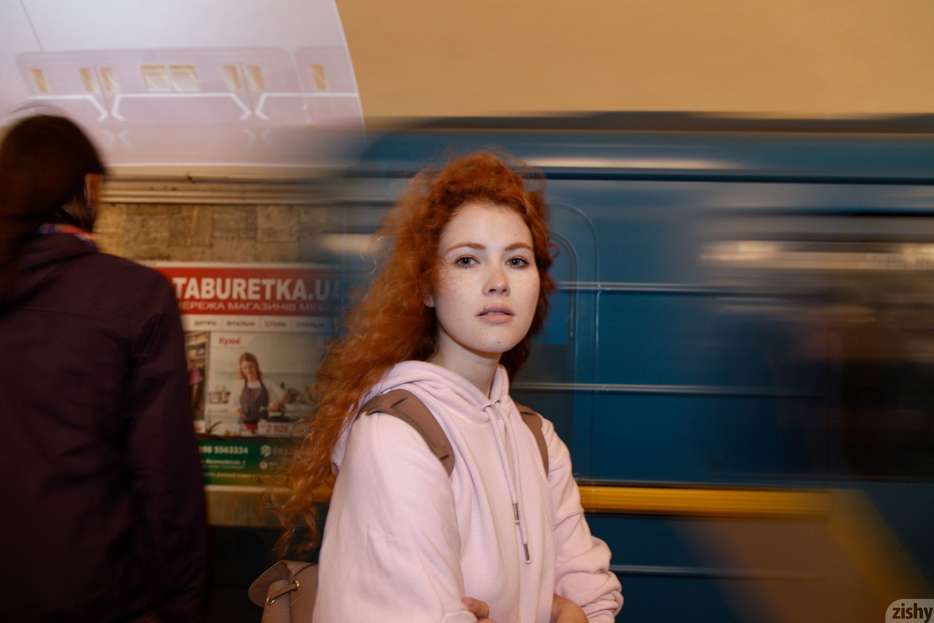 Heidi Romanova Shows Me The Maidan - Zishy 74