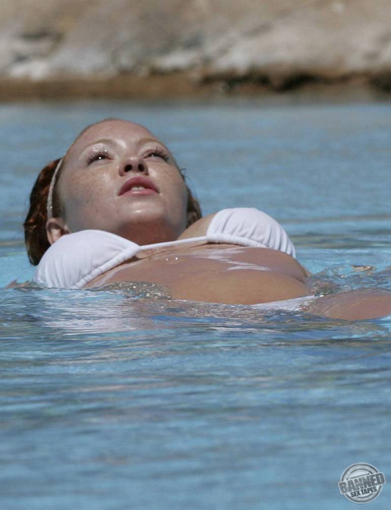 Natasha Hamilton in iCloud hack Vids & Pics 7