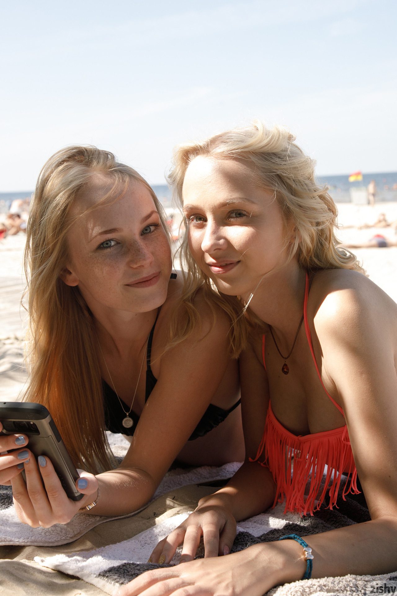 Rune and Bernie Sunny Bunnies II - Zishy 57