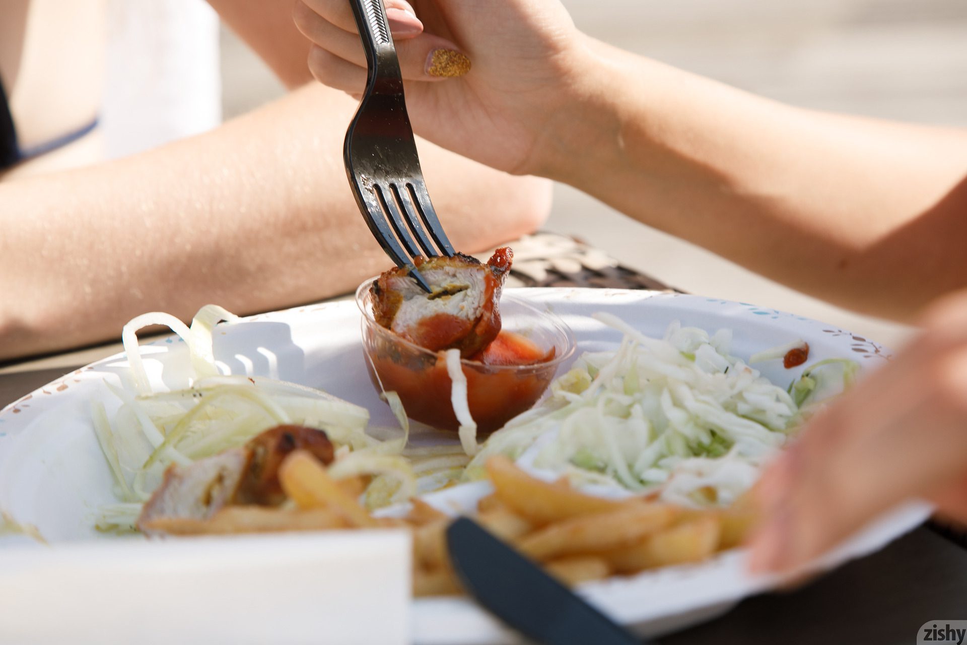 Rune and Bernie Sunny Bunnies II - Zishy 92