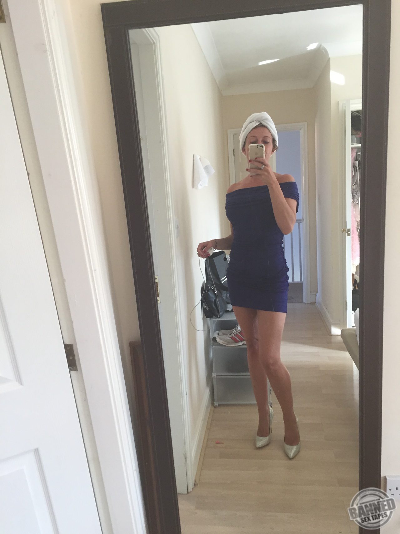 Suzanne Collins iCloud hack Pics 55