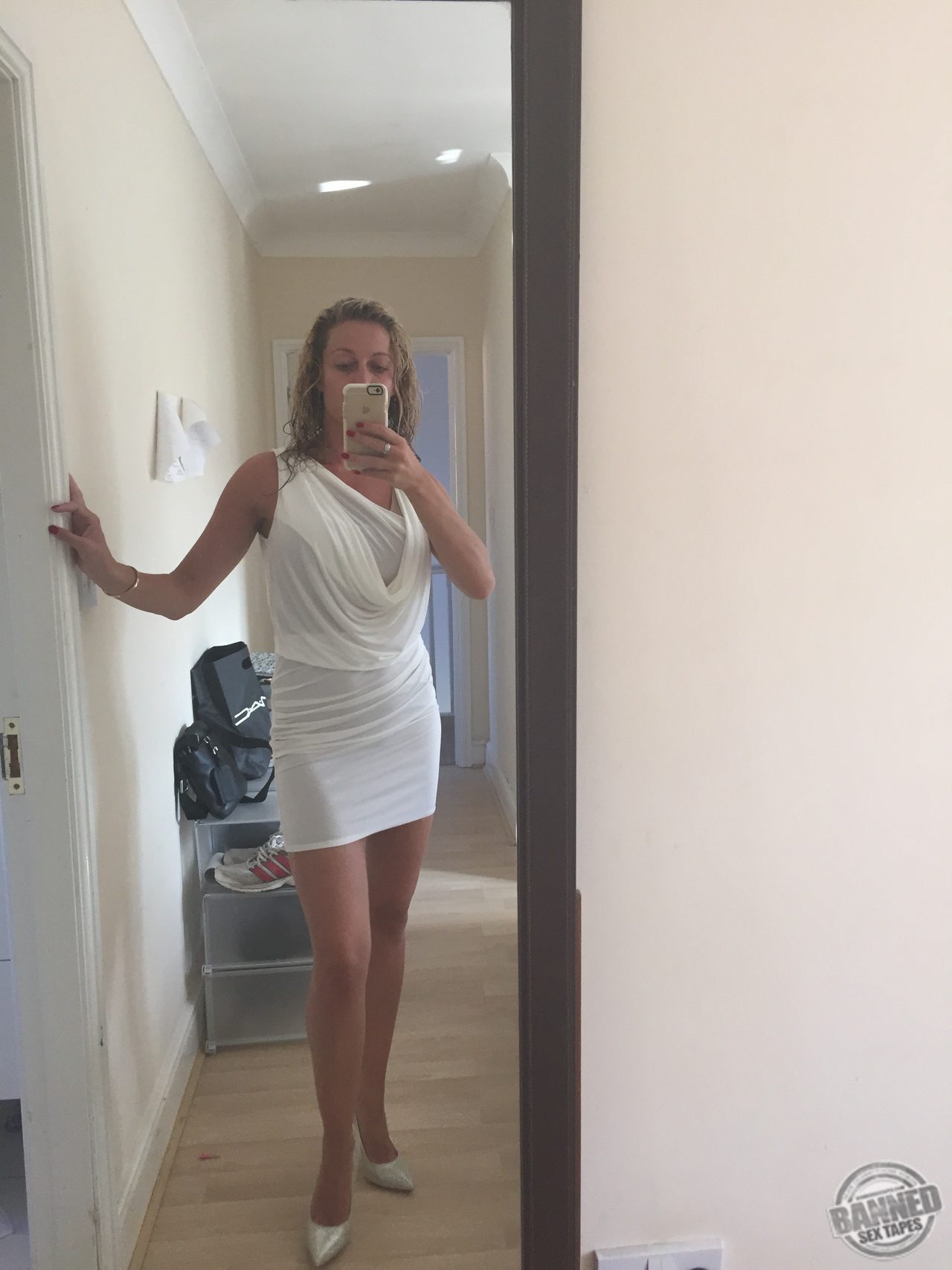 Suzanne Collins iCloud hack Pics 58