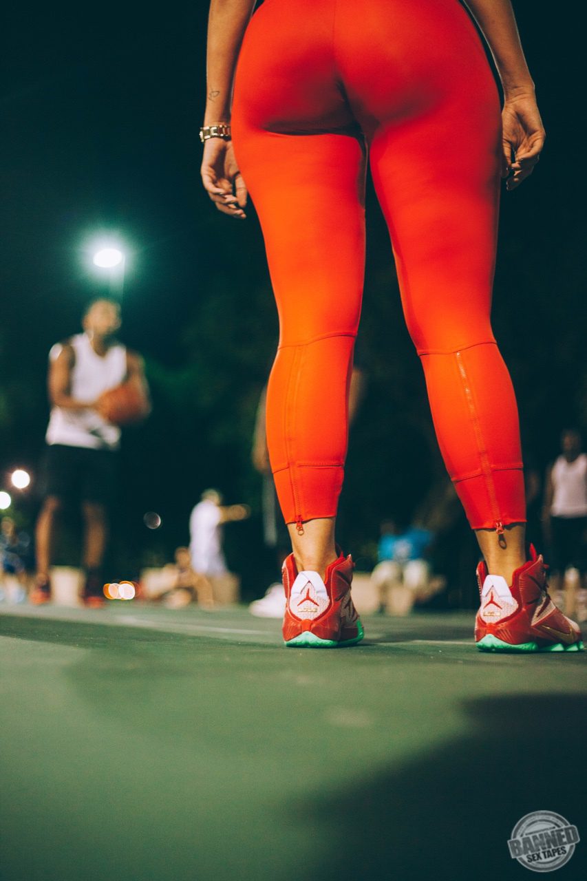 YesJulz: Sex tape & Nude Pics 38