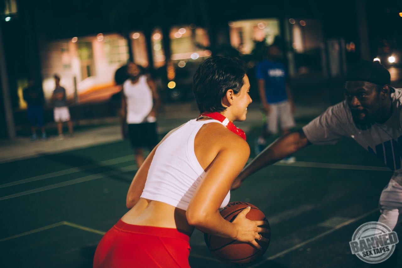 YesJulz: Sex tape & Nude Pics 39