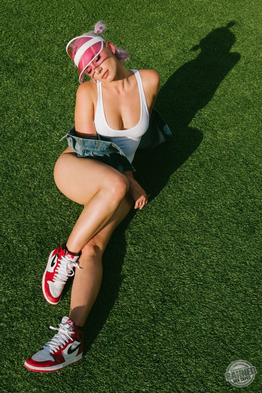 YesJulz: Sex tape & Nude Pics 73