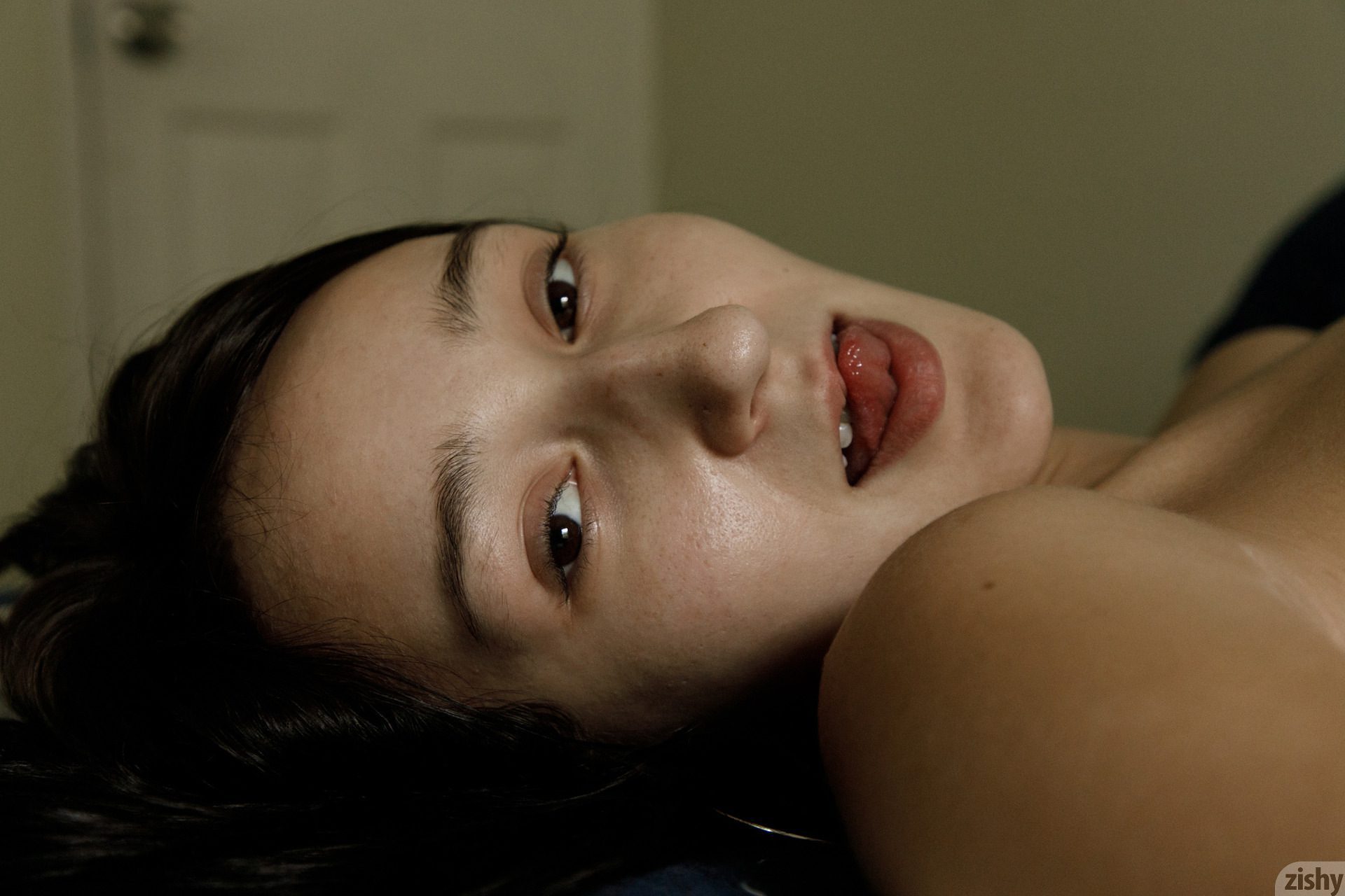 Carmen Rae Where There Is Smoke Zishy (46)