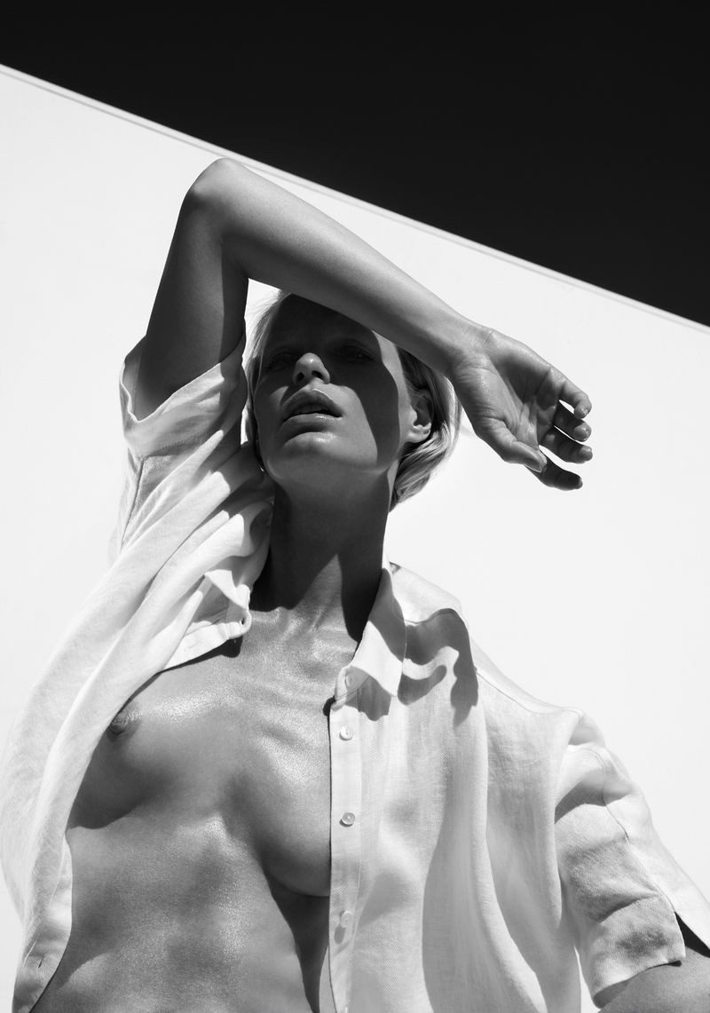 Caroline Winberg Nude And Sexy 003