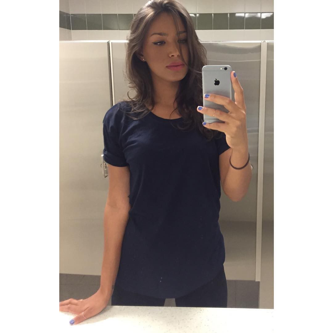 Ilfenesh Hadera Topless And Fappening 027