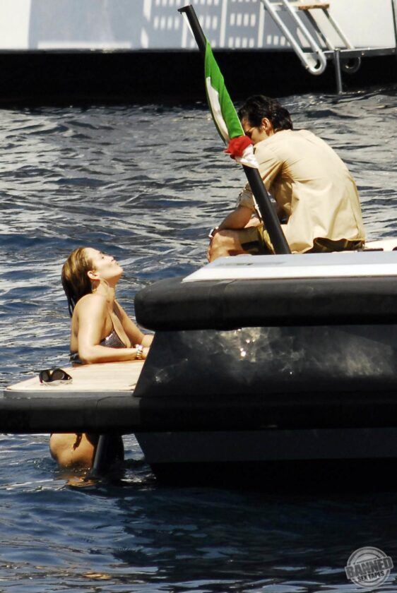 Jennifer Lopez Nude Sex Tape Scandal Comics Icloud Hack 228