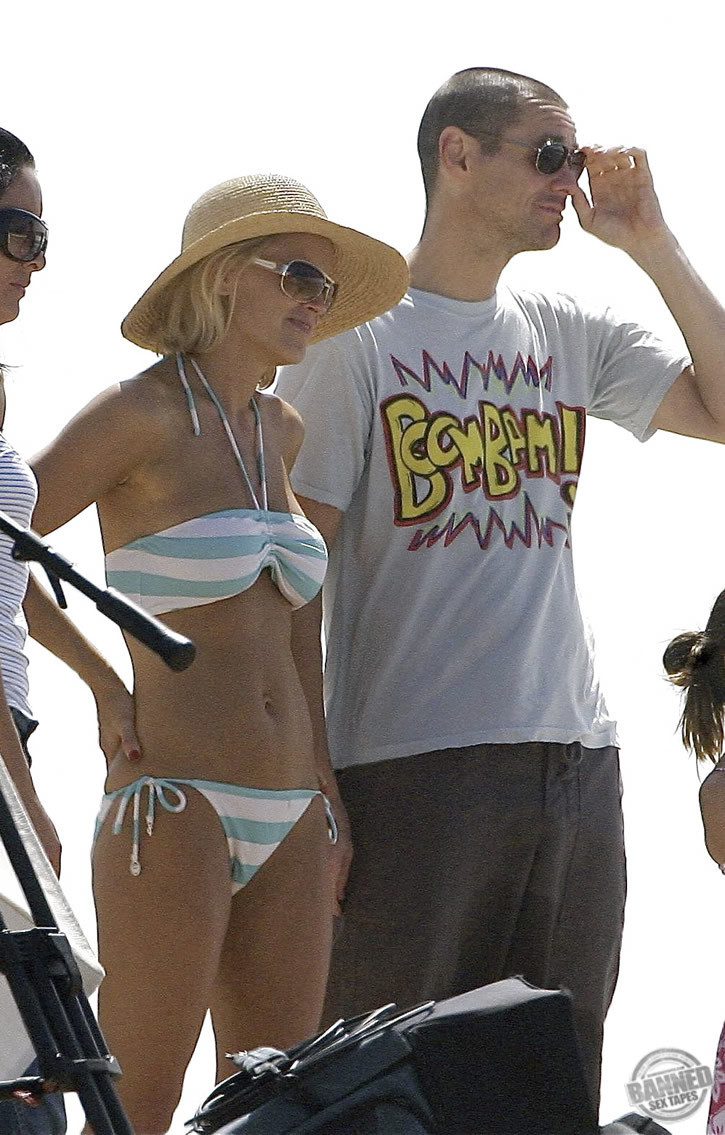 Jenny Mccarthy Sex Tape Scandal Comics Nude Pics 067