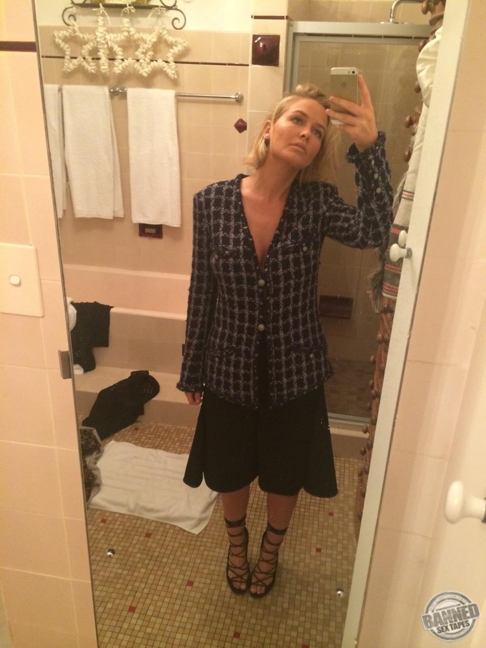 Lara Bingle Leaked Icloud Photos 177