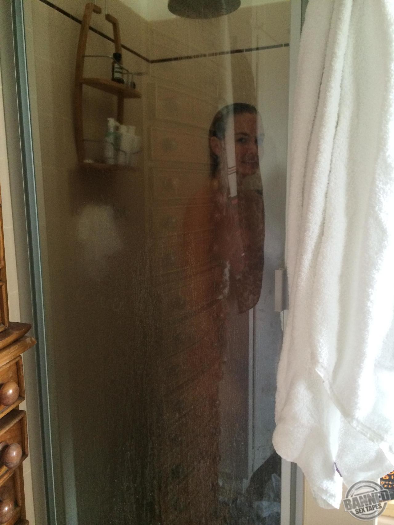 Lara Bingle Leaked Icloud Photos 183