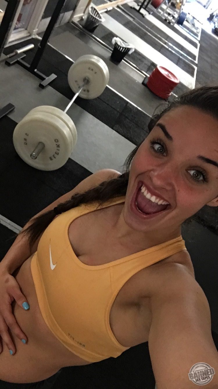 Leigh Nicol Sex Tape Icloud Hack 011