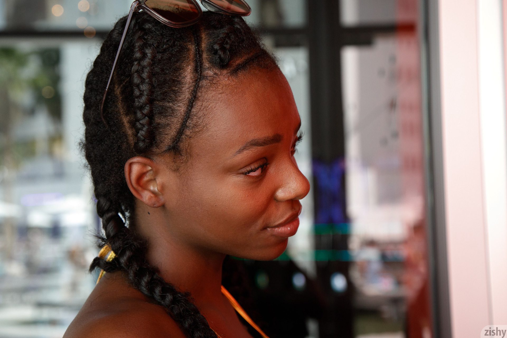 Neda Marie Poolside Jerx Zishy (57)