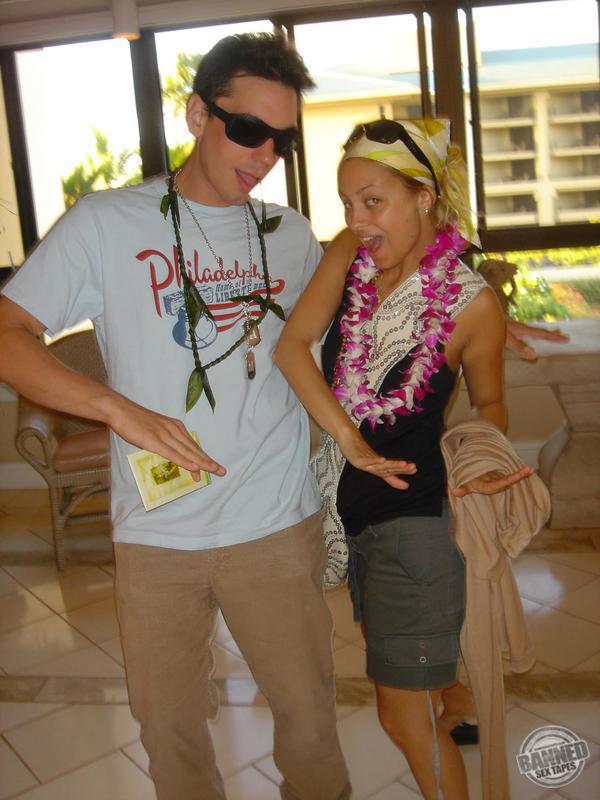 Paris Hilton, Sex Tape, Scandal Comics, Toons, Fakes, Nude Pics 006