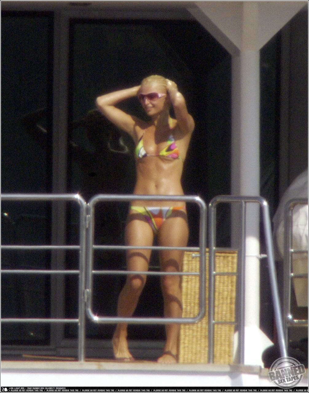Paris Hilton, Sex Tape, Scandal Comics, Toons, Fakes, Nude Pics 355