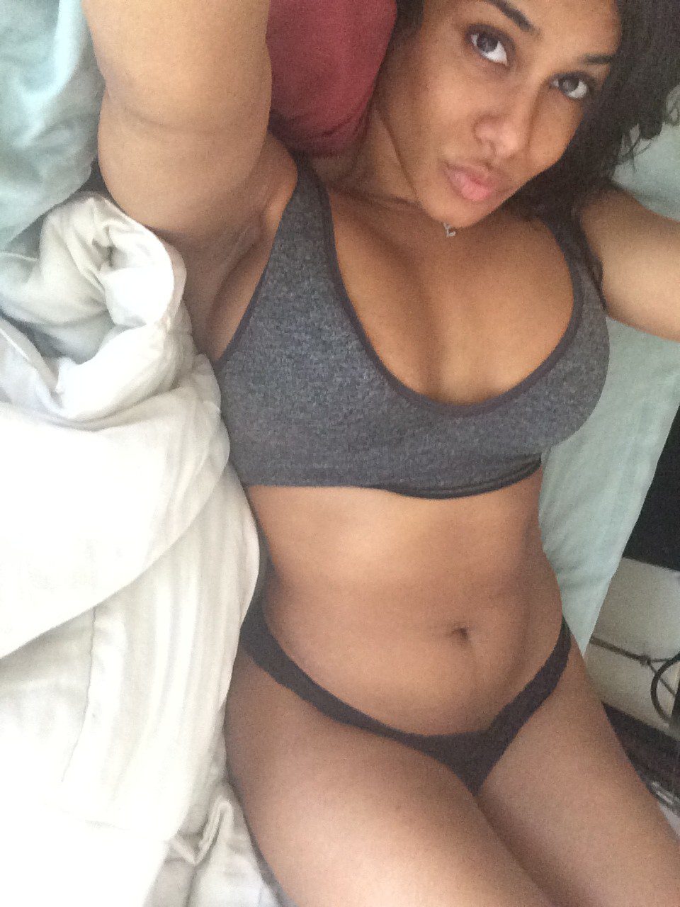 Emmaly Lugo Thefappening Nude 015