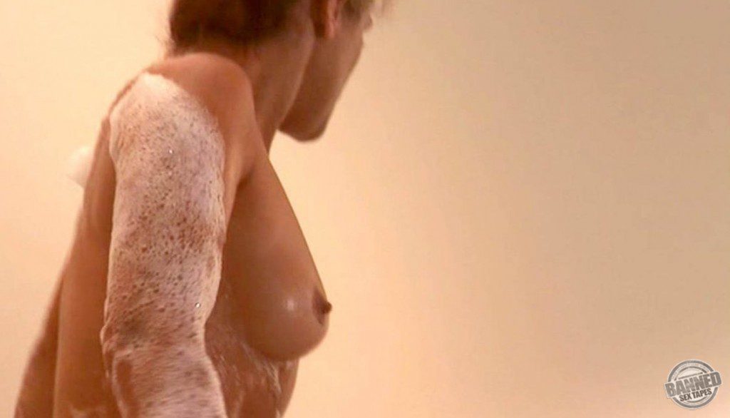 Jenna Lewis Sex Tape 013