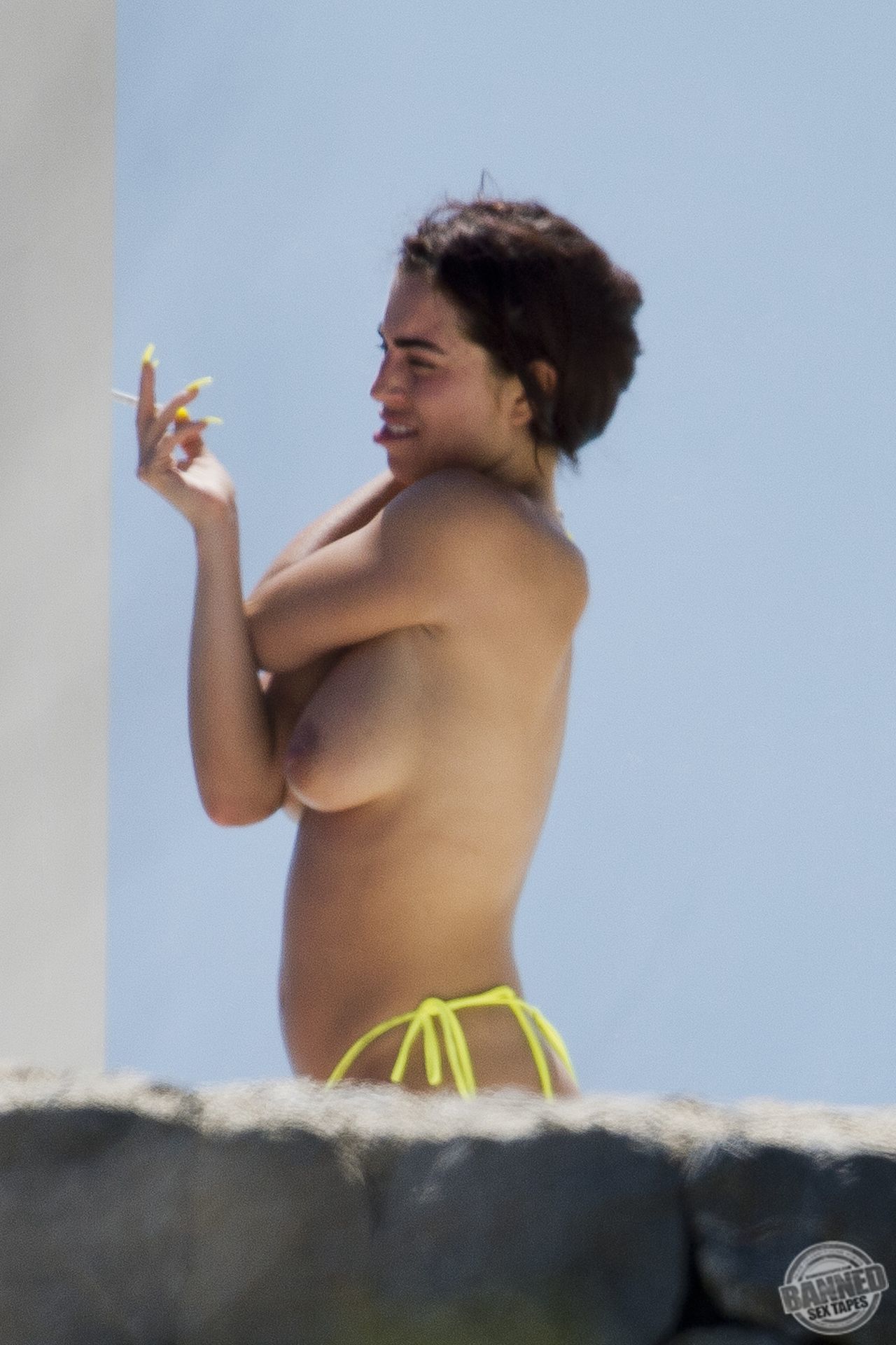 Katie Salmon Topless Photos 012