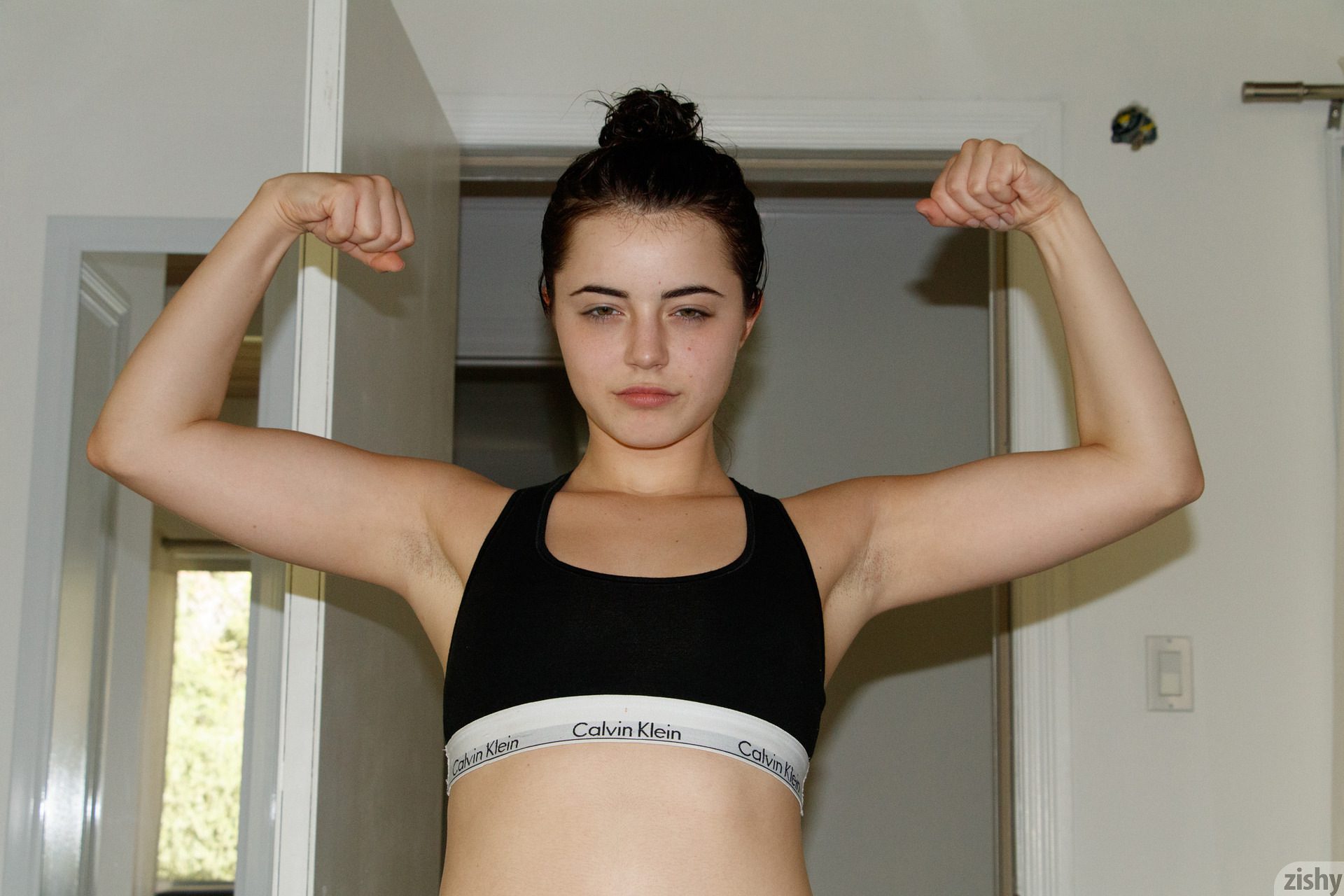 Kylie And Kayla K For Kitten Zishy (24)