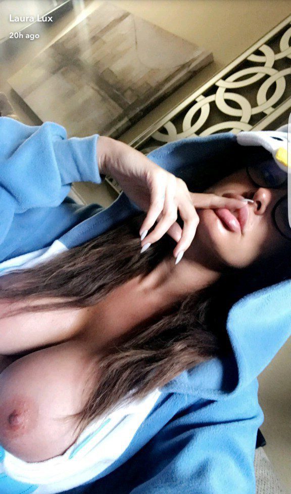 Laura Lux Nude Snapchat 007