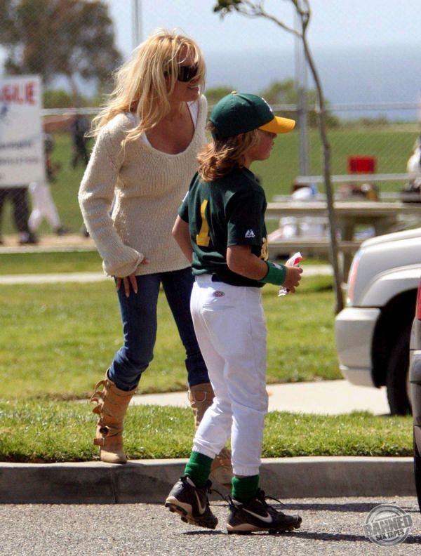 Pamela Anderson Sex Tape, Scandal Comics, Nude Pics 207