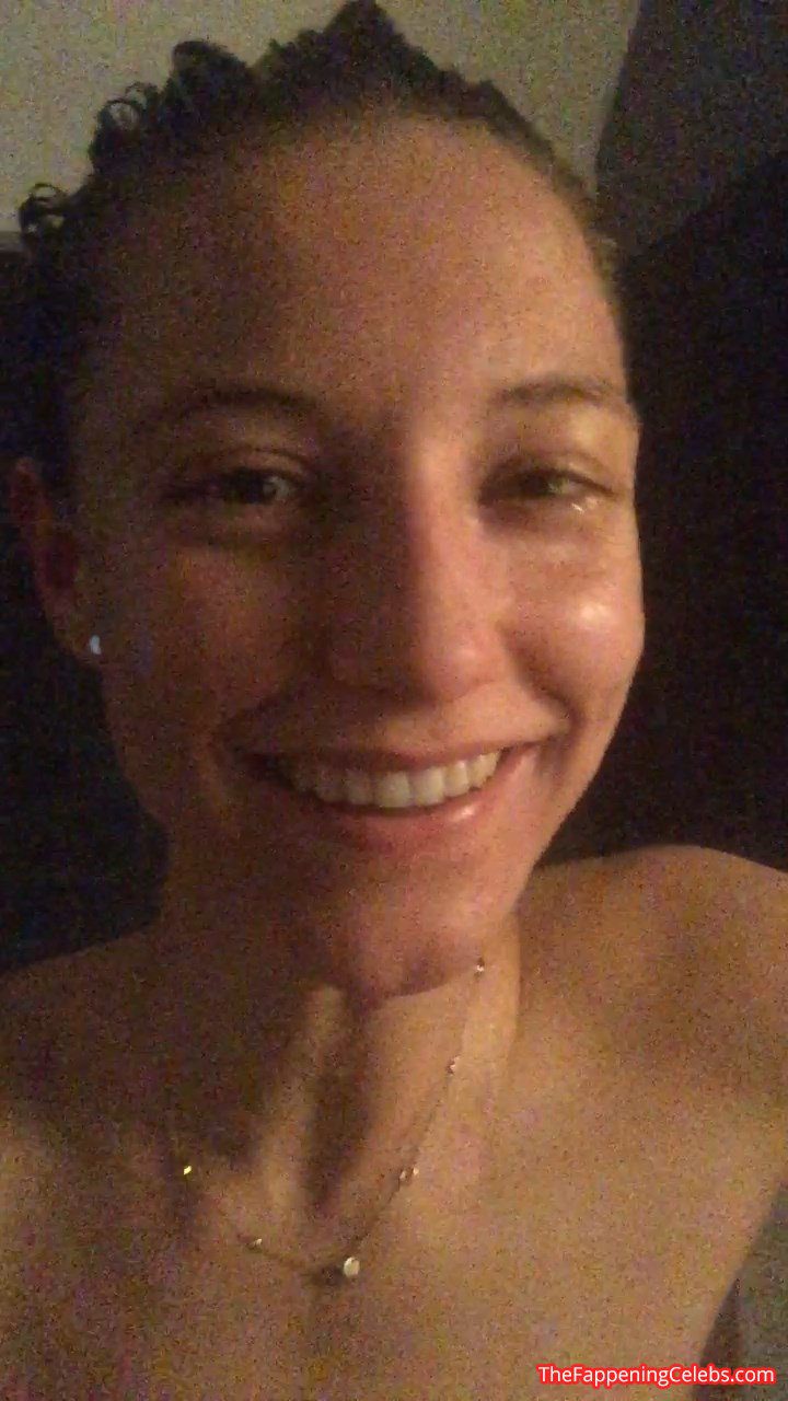 Caitlin Gerard Sexy Nude Thefappening Leaks 011