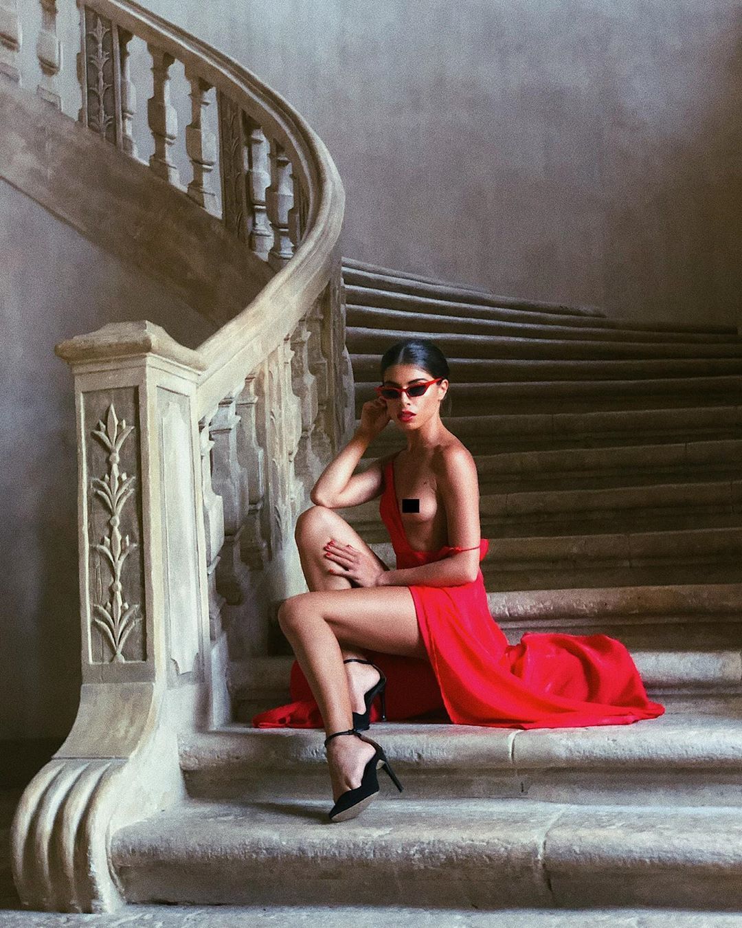 Chiara Bianchino Nude & Sexy 032