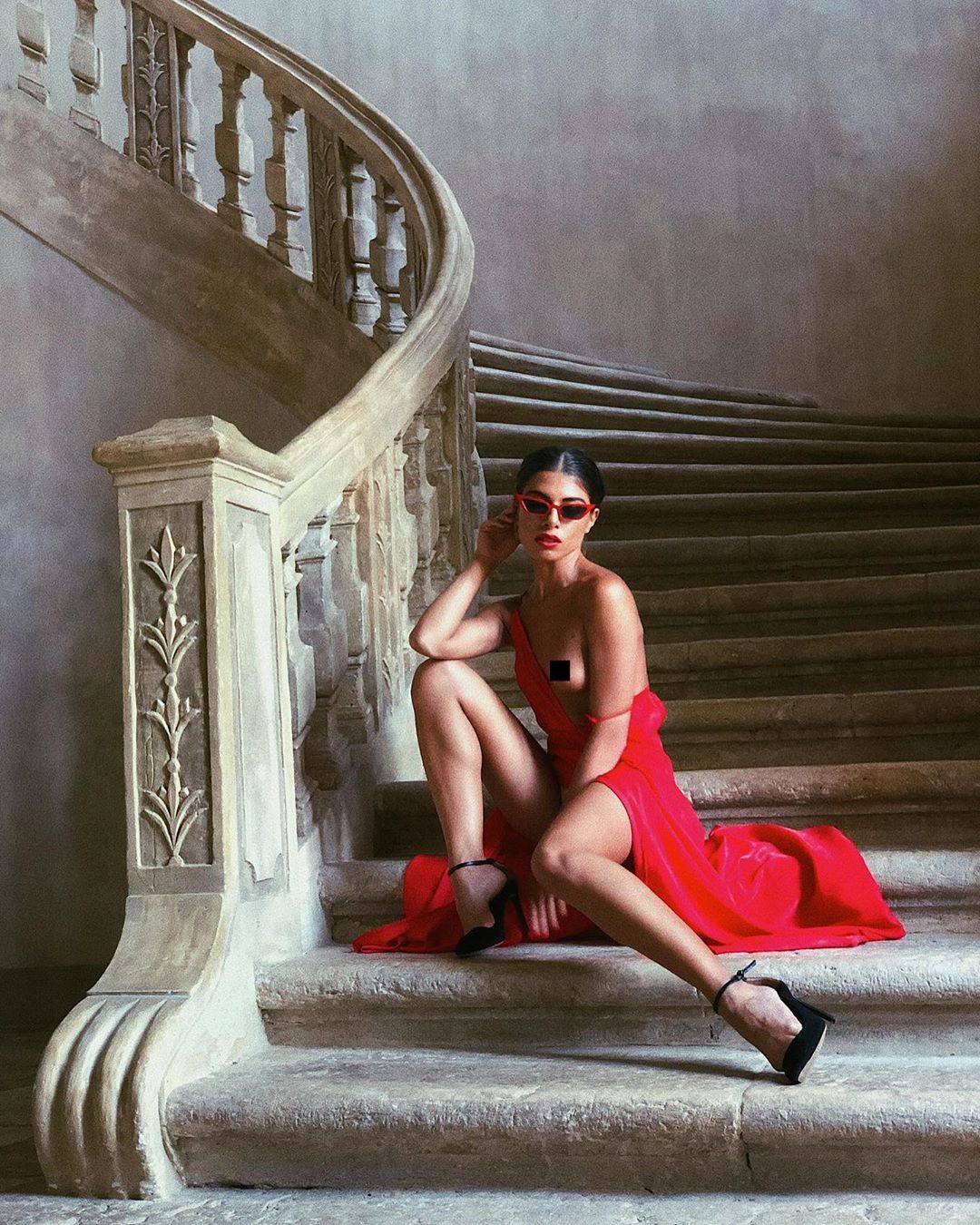 Chiara Bianchino Nude & Sexy 036