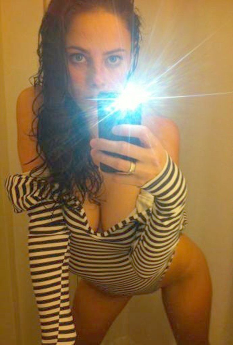 Kaya Scodelario Fresh Nude The Fappening 2019 Leaks 004