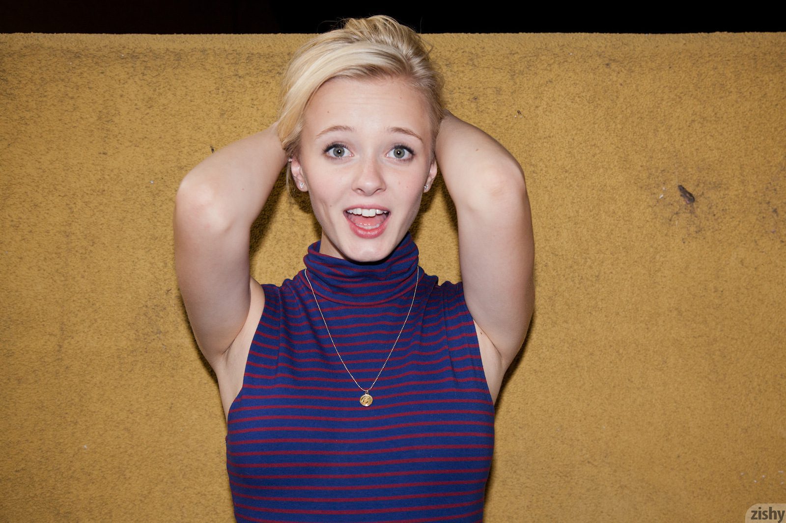 Kenze Thomas Has It Mike's Way Zishy (30)