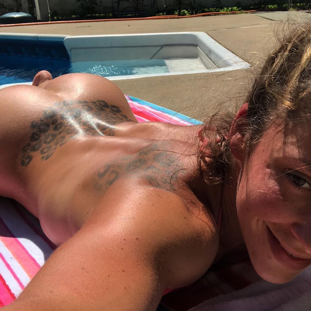 Lauren Peachez Fitness Nude Photos 017