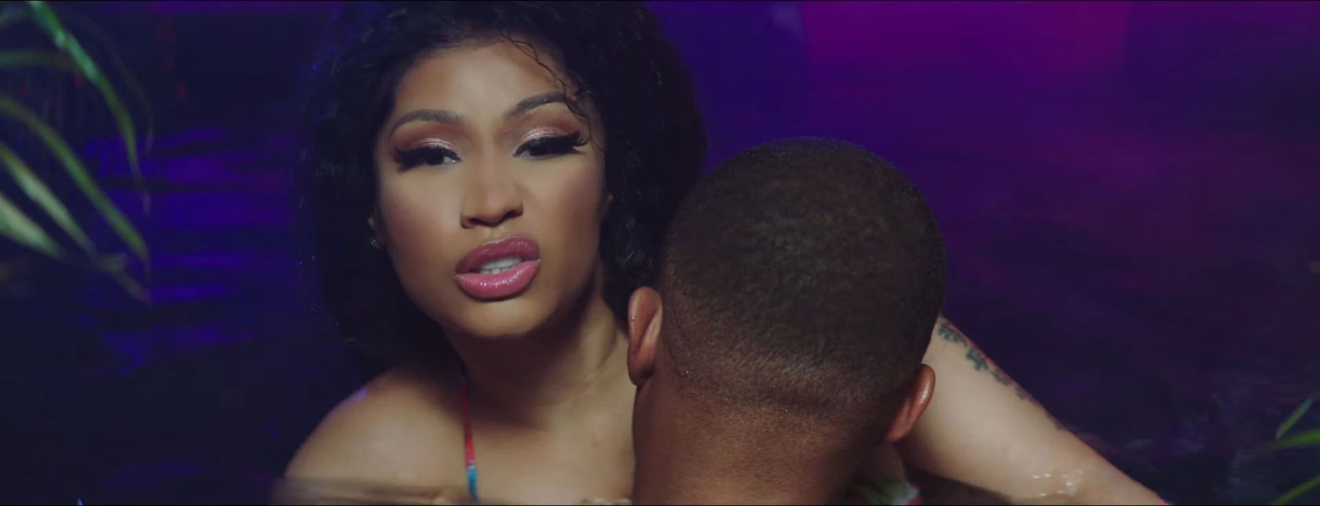 Nicki Minaj Sexy 013