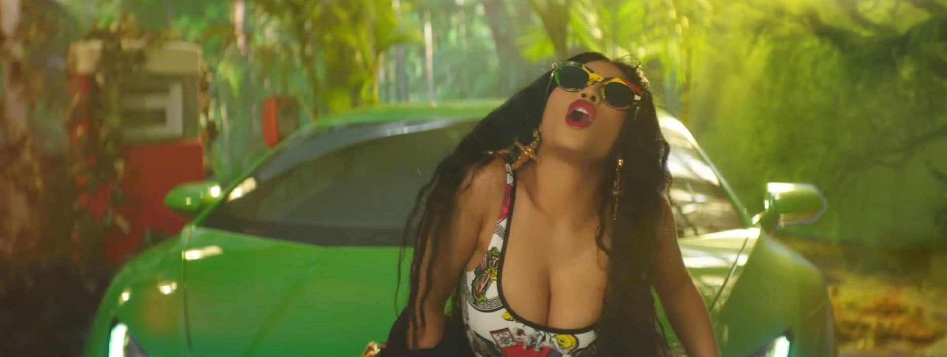 Nicki Minaj Sexy 020