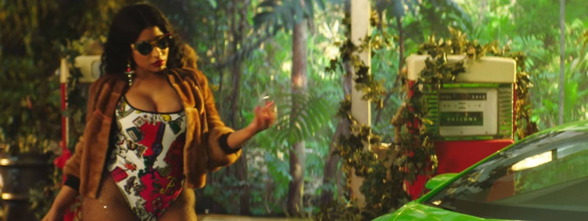 Nicki Minaj Sexy 022