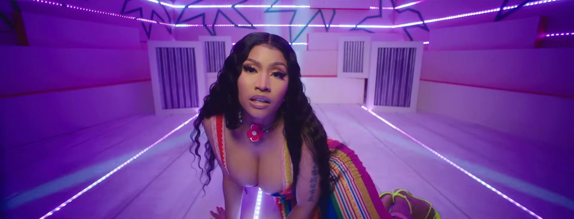 Nicki Minaj Sexy 026