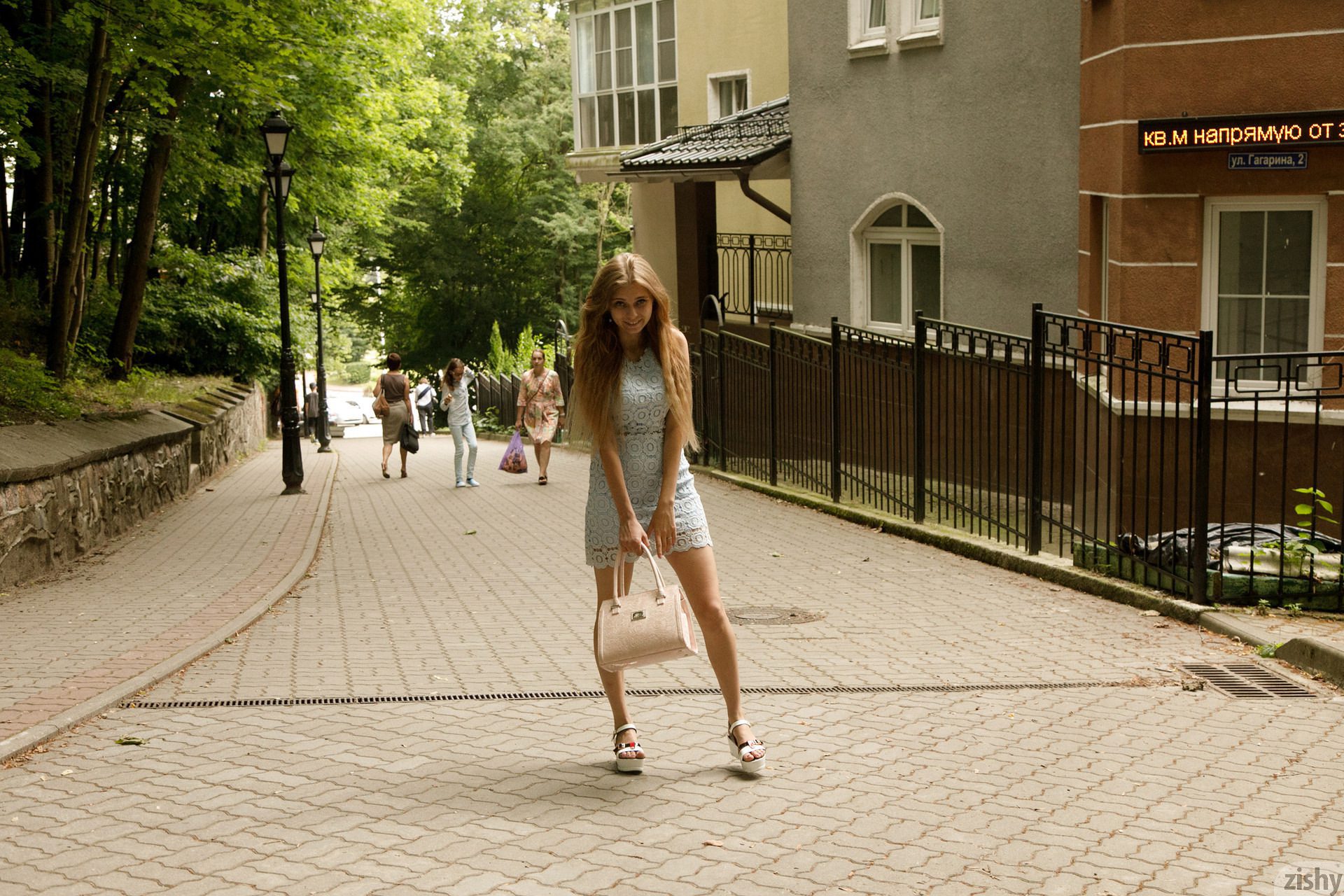 Ulyana Orsk Town Of Light 1 Zishy (2)