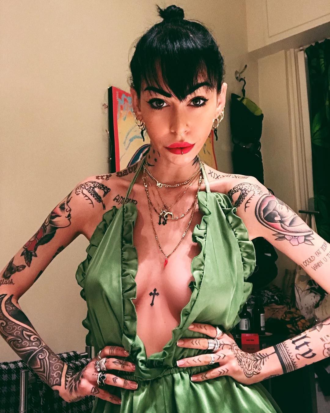 Valentina Dallari Sexy Tattooed Model Photos 013