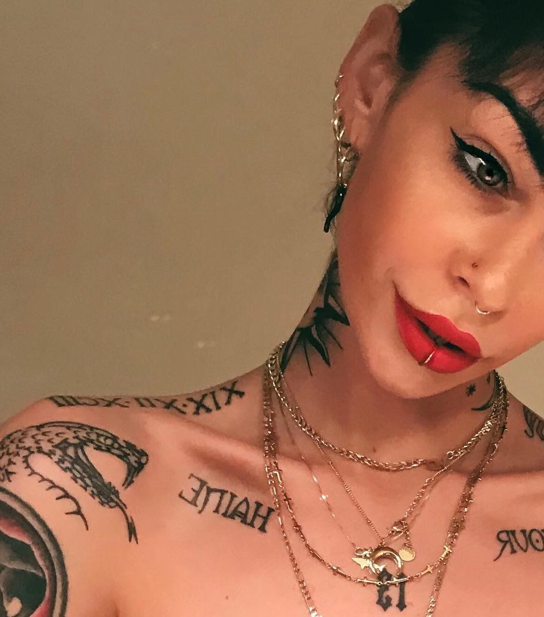 Valentina Dallari Sexy Tattooed Model Photos 014