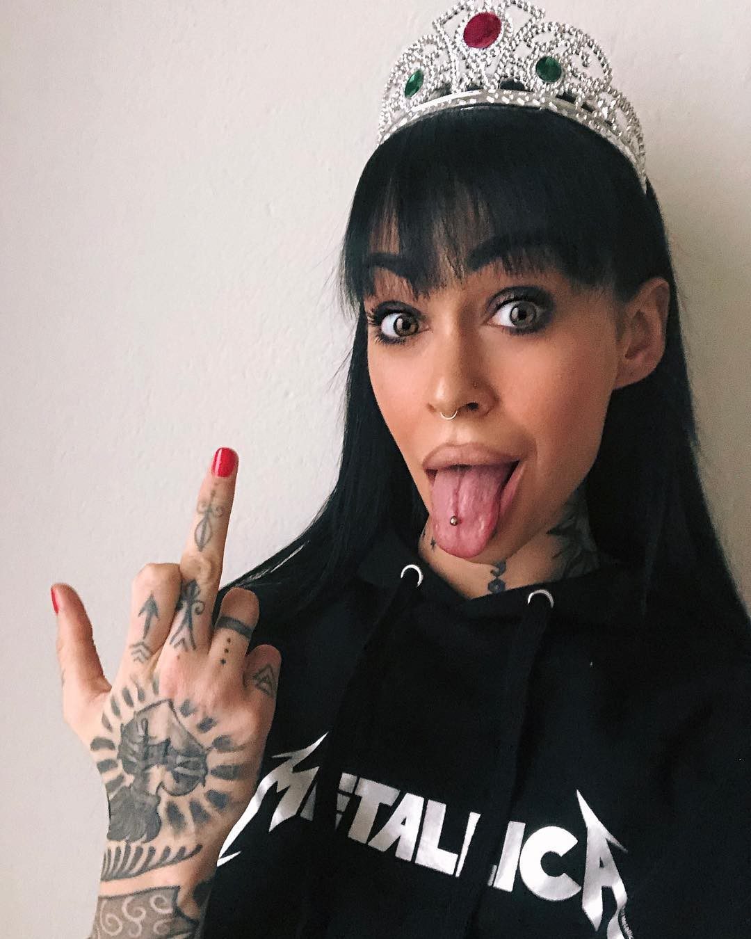 Valentina Dallari Sexy Tattooed Model Photos 016